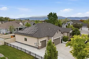 121 W Misty Brook Ln, Tooele, UT 84074 - Photo 48