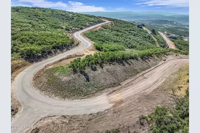 1816 E Peak View Dr, Hideout, UT 84036 - Photo 8
