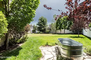 1065 Windsor Dr, North Salt Lake, UT 84054 - Photo 30