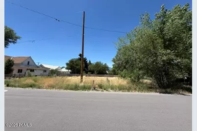 156 E 300, Heber City, UT 84032 - Photo 2