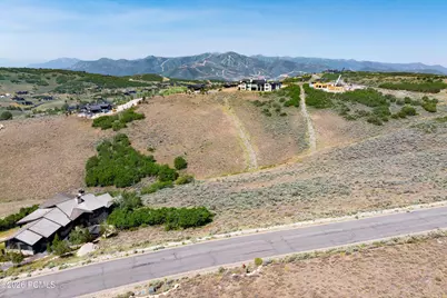 3508 E Ridgeway Drive, Heber City, UT 84032 - Photo 2