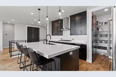 402 E Overlook Loop, Hideout, UT 84036 - Photo 10