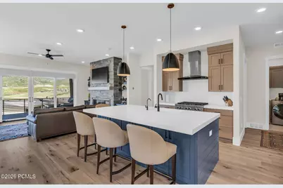 11589 N Deepwater Dr, Hideout, UT 84036 - Photo 10