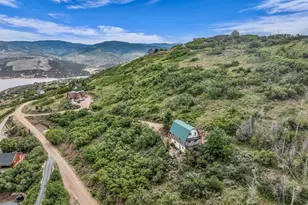4205 S Oakview Dr, Coalville, UT 84017 - Photo 4