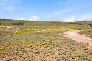 5701 Hawks Meadow Ln, Park City, UT 84098 - Photo 4