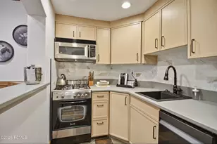 840 W Bigler Ln, Midway, UT 84049 - Photo 6