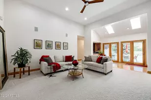 385 E Anna Ln, Midway, UT 84049 - Photo 6