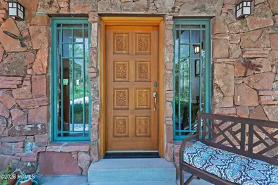 726 N Donner Hill Circle, Salt Lake City, UT 84108 - Photo 12