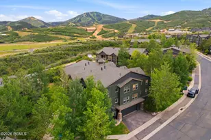 1729 W Fox Bay Dr, Heber City, UT 84032 - Photo 2