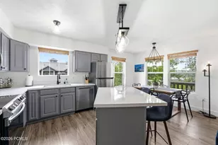 1729 W Fox Bay Dr, Heber City, UT 84032 - Photo 4