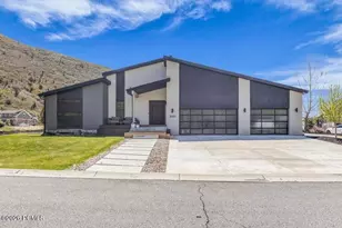 846 E 270 S, Kamas, UT 84036 - Photo 2