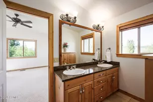 7813 Susans Cir, Park City, UT 84098 - Photo 32
