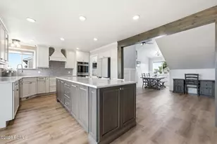 1681 N Farm Meadow Rd, Farmington, UT 84025 - Photo 14