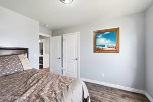 1681 N Farm Meadow Rd, Farmington, UT 84025 - Photo 30
