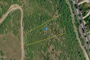 100 Oakwood Dr, Springville, UT 84663 - Photo 1