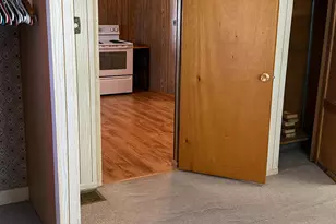 369 N 400, East Carbon, UT 84520 - Photo 8