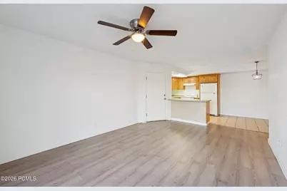 595 S Main Street #Apt 18, Kamas, UT 84036 - Photo 4