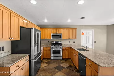 1272 E Foxcrest Court, Park City, UT 84098 - Photo 10