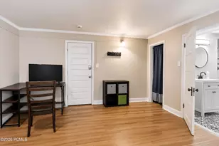 905 E 200 S, Salt Lake City, UT 84102 - Photo 6