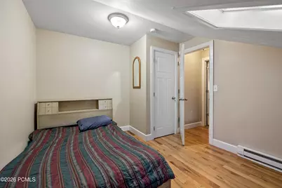 905 E 200 S, Salt Lake City, UT 84102 - Photo 30