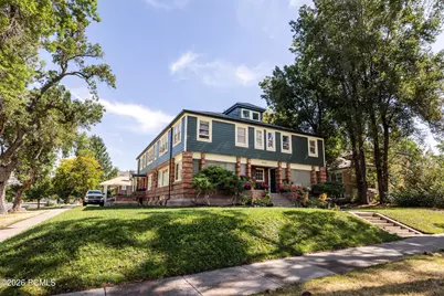 905 E 200 S, Salt Lake City, UT 84102 - Photo 2