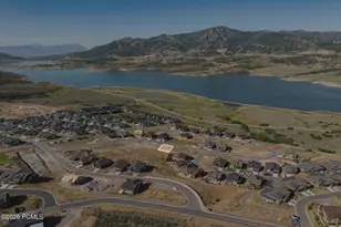 479 E Kayak Dr, Hideout, UT 84036 - Photo 4