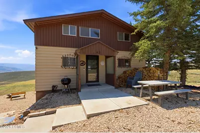 8750 E Soldier Creek Way, Daniel, UT 84032 - Photo 2