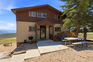 8750 E Soldier Crk Wy, Daniel, UT 84032 - Photo 2