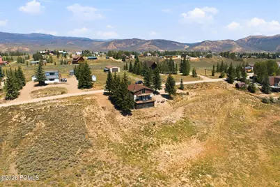 8750 E Soldier Creek Way, Daniel, UT 84032 - Photo 12