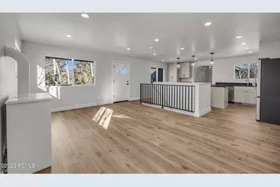 6236 N Countryside Circle, Park City, UT 84098 - Photo 4
