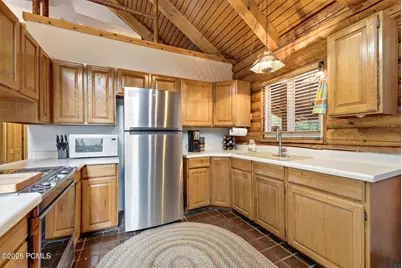 6964 Canejo East Lane, Oakley, UT 84055 - Photo 8