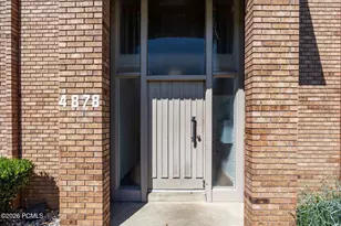 4878 S Highland Cir, Holladay, UT 84117 - Photo 14
