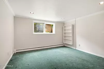 2120 E Applewood Avenue, Holladay, UT 84121 - Photo 44