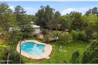 2120 E Applewood Avenue, Holladay, UT 84121 - Photo 10