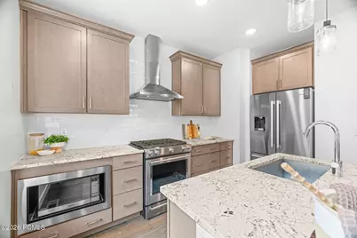 4359 W Discovery Way, Park City, UT 84098 - Photo 18