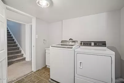 2451 E Murray Holladay Road, Holladay, UT 84117 - Photo 26