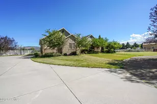 2945 E Wild Mare Way, Heber City, UT 84032 - Photo 86