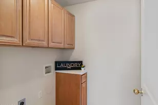 1146 N 700, Centerville, UT 84014 - Photo 12