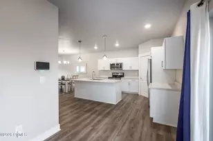 1958 S 1030, Orem, UT 84058 - Photo 10