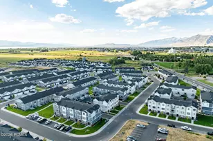 1958 S 1030, Orem, UT 84058 - Photo 48
