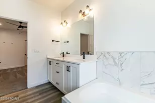 4261 S Steele Creek Ct, Millcreek, UT 84106 - Photo 14