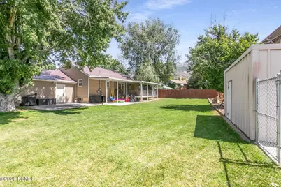 907 E Maple Street, Ogden, UT 84403 - Photo 32