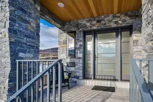2002 W Dotterel Cir, Heber City, UT 84032 - Photo 2