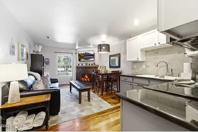 1637 Shortline Road #108, Park City, UT 84060 - Photo 4