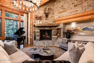 8045 Woodland View Dr, Park City, UT 84060 - Photo 2