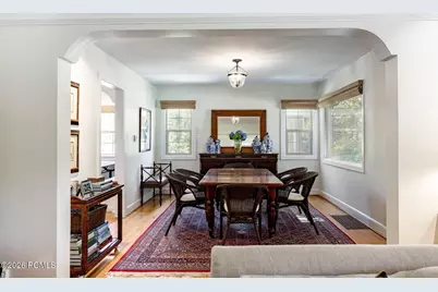 1761 E Yale Avenue, Salt Lake City, UT 84108 - Photo 8