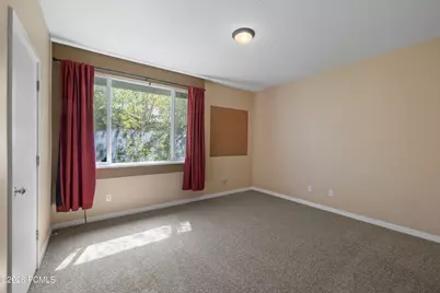 1600 W Pinebrook Boulevard #Bldg E/Apt E7, Park City, UT 84098 - Photo 18