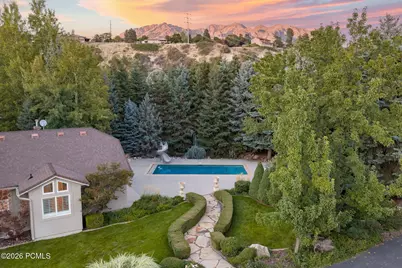 2238 E Cottonwood Cove Lane, Cottonwood Heights, UT 84121 - Photo 118