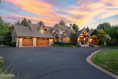 2238 E Cottonwood Cove Lane, Cottonwood Heights, UT 84121 - Photo 4