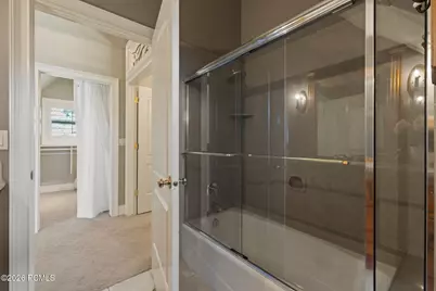 2238 E Cottonwood Cove Lane, Cottonwood Heights, UT 84121 - Photo 46